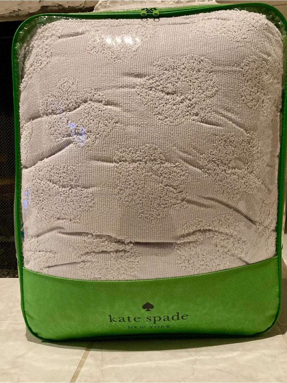 NEW Kate Spade New York Pop Floral in Light Morning Glory- Queen size